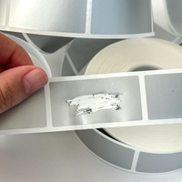 Étiquettes autocollantes en PET argentées de haute qualité, personnalisées, 25*50 mm, résistantes aux rayures, étiquettes de sécurité en vinyle imperméables pour cartes-cadeaux