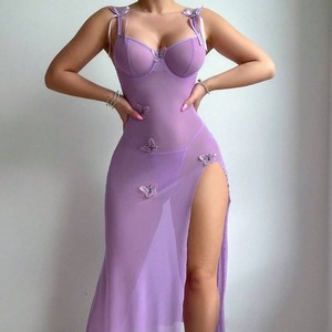 Conjunto Sensual Perspective - Lencería Erótica con Bordado Transparente y Abertura Alta, Vestido Largo con Diseño de Mariposa - Product Image 2