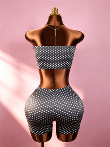 Puantiyeli Baskı 2 Parça Set Kadın Seksi Straplez Kolsuz Crop Tops ve Dar Şort Sıcak Kız Sokak Kıyafetleri - Product Image 6