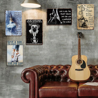 Letrero Metálico Inspirador, Regala a una Chica los Zapatos Correctos y Puede Conquistar el Mundo, Arte Motivacional para Decoración de Paredes de Hogar o Cafetería