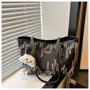 Nouveaux grands sacs fourre-tout en toile pour femme, sacs à main mignons et kawaii, sacs de couleur arc-en-ciel tendance pour les trajets quotidiens - Product Image 6