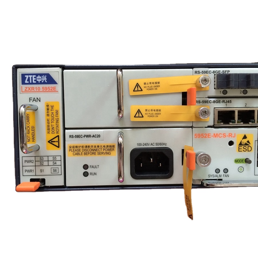 レイジー2 ZXR10 5952E Switch - 24 GE RJ45 + 2 GE SFP + 2 GE Combo