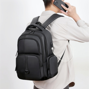 مخصص سعة كبيرة في الهواء الطلق الأزياء حقيبة ظهر الكمبيوتر المحمول الفاخرة أكسفورد البوليستر بطانة للماء حقيبة سستة هندسية حزام USB - Product Image 5