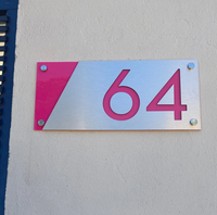 Plaque de numéro de chambre ADA en métal moderne, personnalisée, avec numéro de chambre en braille, pour hôtels, bâtiments, magasins