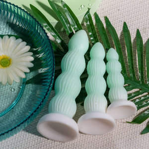 Dildo Anale Sagomato in Silicone Morbido e Plug Anale per Allenamento e Gioco all'Aperto, Giocattolo Ergonomico Flessibile Unisex - Product Image 1