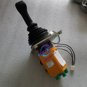 Katup <span class=keywords><strong>Joystick</strong></span> Hidrolik W-07-00148 406-1044-1145 untuk Suku Cadang Wheel <span class=keywords><strong>Loader</strong></span> <span class=keywords><strong>Changlin</strong></span> 957H - Product Image 4