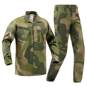 軍隊スタイルと機能性：最高品質のオーストラリア軍の制服ソリューション