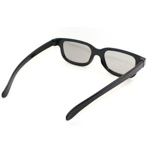 Volwassen En Kinderen Formaat Plastic Lineaire Gepolariseerde Passieve 3d Bril Voor Imax Formaat Cinema Passieve Gepolariseerde 3d Fabrieksverkoop - Product Image 5