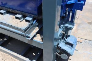 Mesin bata blok berongga/mesin pembuat blok Paving/mesin bata blok beton/mesin bata blok hidrolik Motor (QT4-26) - Product Image 5