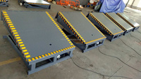 Pont d'accès hydraulique fixe pour chargement/déchargement de marchandises, capacité de 6 à 15 tonnes, hauteur de levage de 1,8 m - Fabricant sur mesure