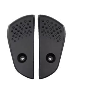 Accessoires pour motos, couvre-repose-pieds en alliage d'aluminium, adapté à la modification des repose-pieds arrière Vespa 150, repose-pieds gauche et droit - Product Image 3