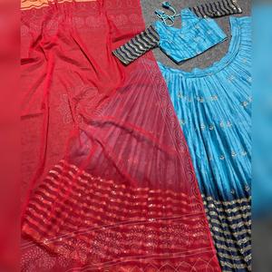 นักออกแบบ Sky Georgette Lehenga Choli พร้อมงานเย็บปักถักร้อยหนักสําหรับผู้หญิง ชอลีเลียงก้าแบบดั้งเดิมของอินเดีย - Product Image 3