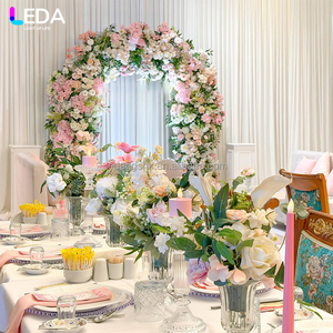 Arco de Hortensias Rosadas Artificiales para Decoración de Bodas y Eventos LEDA, Nuevo, para Interiores y Exteriores, Jardín - Product Image 3