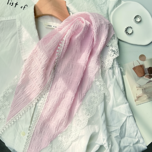 Bufanda pequeña de encaje al vapor con chal tradicional con volantes y bonito diseño - Product Image 1