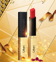 Nouveau brillant à lèvres mat Golden Tube pas facile à estomper ne pas tacher tasse or mince velours Mousse rouge à lèvres
