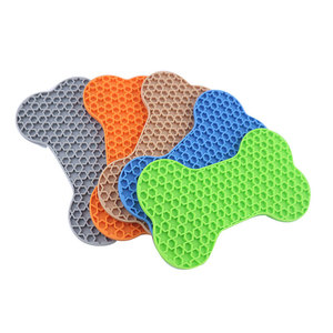 Silikon Anti-Rutsch-Hund Slow Feeder Lick Mat Geeignete kleine mittelgroße Hunde Katzen Essen Tablett Welpen Kätzchen Fütterung matten - Product Image 1