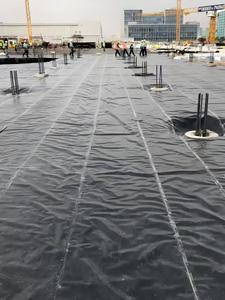 Film d'isolation PET imperméable d'extérieur de style moderne Matériau <span class=keywords><strong>SBS</strong></span> et PVC Écologique Résistant à l'eau pour les toits des piscines - Product Image 5