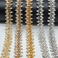 Bordure en strass thermocollante à dos plat motif cristal pour vêtements, chaussures, sacs, nail art - Garnitures en dentelle perlée avec perles de verre