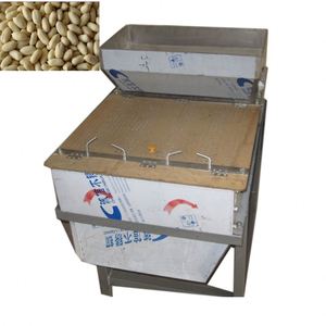 Máquina peladora de cacahuetes para quitar la piel roja de cacahuetes de alta capacidad industrial - Product Image 2