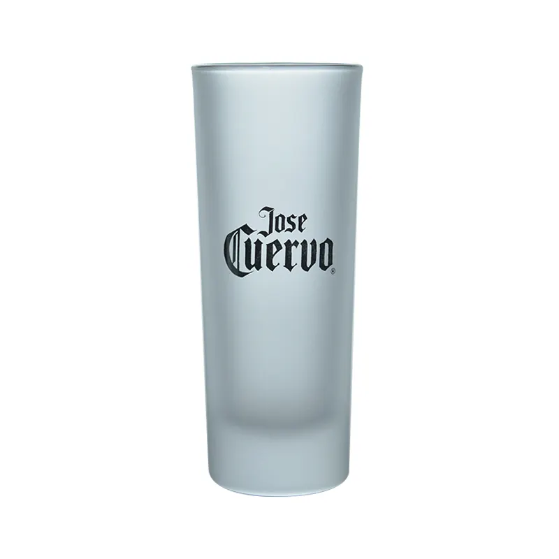 Colore e logo personalizzati disponibili bicchieri da tiro con spacco personalizzato in vetro smerigliato alto e dritto da 2 once con logo