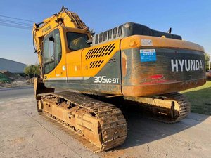 Pelle multifonction sur chenilles originale de la Corée Hyundai 305LC-9 Hyundai à haut rendement en bon état en vente - Product Image 4