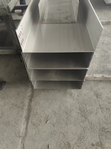 Bandeja de Cables Industrial Perforada Personalizada, Resistente al Óxido, Impermeable, Resistente a la Corrosión, de Acero Galvanizado con Recubrimiento en Polvo - Product Image 2