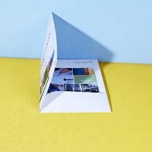 แฟ้มเอกสารธุรกิจแบบมีช่องใส่เอกสาร พร้อมปั๊มฟอยล์ทองคุณภาพสูง พิมพ์ลายบนกระดาษเคลือบเงาอย่างดี ขนาด A4 A5 ดีไซน์หรูหรา - Product Image 2