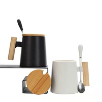 Grande tasse à café en céramique avec couvercle, cuillère, poignée en bois à motif de dessin animé, pour le bureau, pour couple, logo personnalisable, cadeaux d'anniversaire