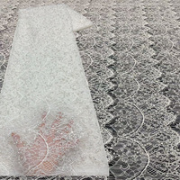 Tissu en dentelle brodée avec appliques de sequins et perles, décorations florales, motif élégant, matière polyester, largeur 122 cm, printemps/été