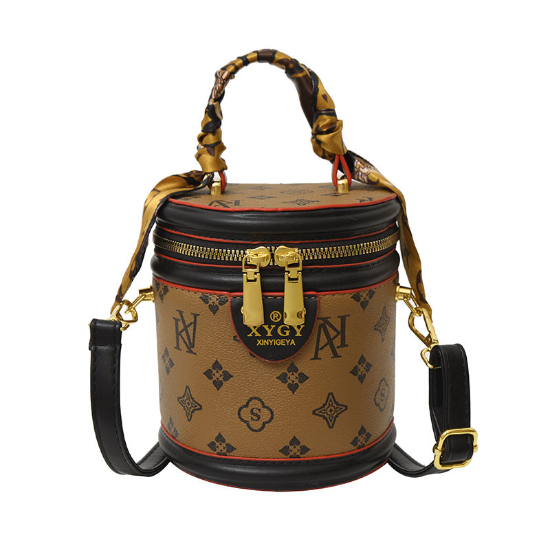 Old yellow with black