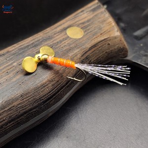 8 #   Leurre de pêche à <span class=keywords><strong>la</strong></span> <span class=keywords><strong>mouche</strong></span> à hélice nouée à <span class=keywords><strong>la</strong></span> main avec spinner rotatif <span class=keywords><strong>pour</strong></span> <span class=keywords><strong>la</strong></span> <span class=keywords><strong>truite</strong></span>, le bar et le poisson-chaud, leurre métallique à haute vibration avec flash - Product Image 4