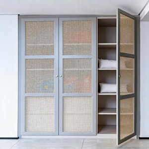 Armario de Madera Maciza en Tonos Azulados Personalizado BALOM para un Dormitorio Tranquilo, Mueble de Dormitorio Duradero y Ecológico - Product Image 1