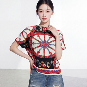 批量批发T恤 女式休闲衬衫 手工制作放射状图案印花 对称图案三宅褶皱衬衫 - Product Image 4