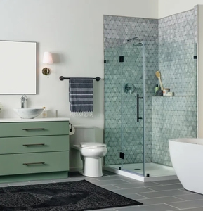 Cabina Doccia Walk-in di Lusso su Misura con Canale di Drenaggio e Vetro Satinato per la Privacy - Product Image 4