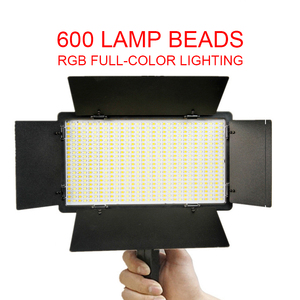 LED 600 RGB Luz de video en vivo Transmisión portátil de mano LED D600RGB Luz de cámara a todo color Luz de relleno LED para exteriores - Product Image 5