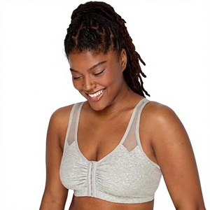 Sujetador deportivo Shaghaf para mujer, sin aros, push-up, copa 3/4, tirantes ajustables, espalda en U, espalda cruzada, transpirable, de Spandex/Nylon, color liso - Product Image 1