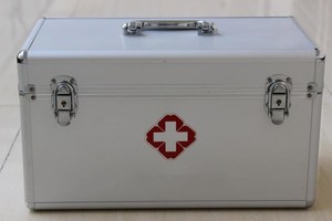 ערכת עזרה ראשונה רפואית קופסת אלומיניום ידנית עמידה למים עמידה בפני זעזועים עמידה בפני אבק מנעול מפתח נייד אחסון בית ספר חיצוני - Product Image 6