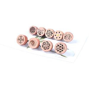 56H Desain Ukiran Modern untuk Rumah dan Mobil, Diffuser Minyak Esensial Kayu Walnut Hitam dengan Klip Ventilasi Penguapan Alami - Product Image 2