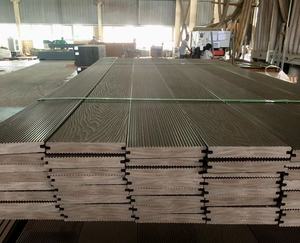 <span class=keywords><strong>Prix</strong></span> usine <span class=keywords><strong>Ipe</strong></span> Composite Solide Planches de Plancher de Terrasse Design Carré Contemporain Antidérapant Imperméable Grain de Bois pour l'Extérieur - Product Image 5