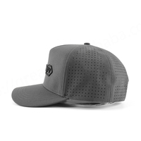 Gorra de Béisbol/Golf de 5 Paneles con Logotipo Bordado en 3D Personalizado, Oxford Dobby, Perforada con Corte Láser, Deportiva, 100% Poliéster