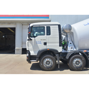 Camión Mezclador de Concreto HOWO TX 340 HP 8x4 de China, Sistema de Cámara de Cuatro Vistas, Camión Mezclador de Concreto Pequeño - Product Image 4