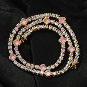 Collar de Tenis UWIN Mini Trébol Rosa Bañado en Oro con Trébol de 4 Hojas de 4mm y Diamantes Simulados, Cadena de Tenis, Joyería de Moda - Product Image 4