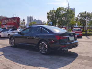 <span class=keywords><strong>Audi</strong></span> A6L PHEV <span class=keywords><strong>55</strong></span> TFSI <span class=keywords><strong>e</strong></span> quattro 2022 - Product Image 3