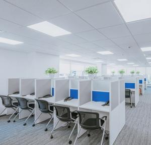 Centro de llamadas de fábrica de 25 años, 10 estaciones de trabajo, escritorio, muebles de oficina, cubículo de oficina, mesa de estación de trabajo de oficina - Product Image 1