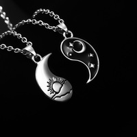 Collier Tai Chi Huit Trigrammes Soleil Lune 2024 Nouveau Bijou de Mode Collier Meilleurs Amis Collier Pendentif Couple Ensemble Vente en Gros