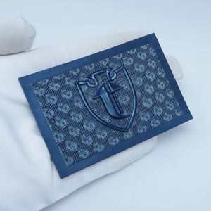 カスタム 3D 新デザイン 環境配慮型ステッチレザーパッチ キッズデニム 動物 粘着エンボスロゴ 革タグ ロールバッジ 無地 - Product Image 2