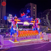 Manège à sièges groupés avec ceintures de sécurité individuelles, design de dessin animé, équipement pour les fêtes foraines et les parcs d'attractions familiaux