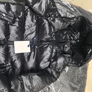 Nuovo <span class=keywords><strong>Piumino</strong></span> Invernale da <span class=keywords><strong>Uomo</strong></span> <span class=keywords><strong>Nero</strong></span> di Alta Qualità con Logo Personalizzato, Giacca Stile Puffer con Cappuccio, Modello Streetwear - Product Image 3