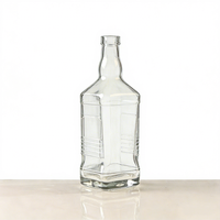 Bouteille de verre rectangulaire transparente personnalisée de 500 ml et 750 ml pour whisky, vodka, brandy, rhum, vin avec bouchon en liège