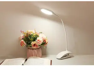 שולחן מנורת נוריות USB מגע לילה אור Stepless עמעום שולחן אור הגנה על העין למידה עט מחזיק